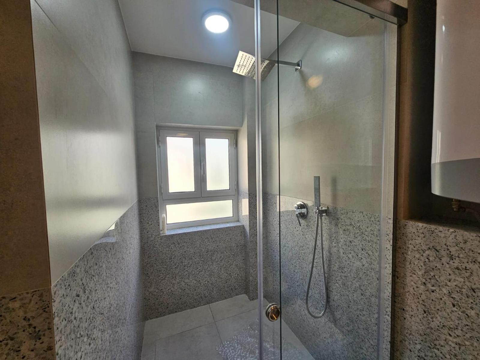 Valentino'S Nest Apartment Тирана Екстериор снимка