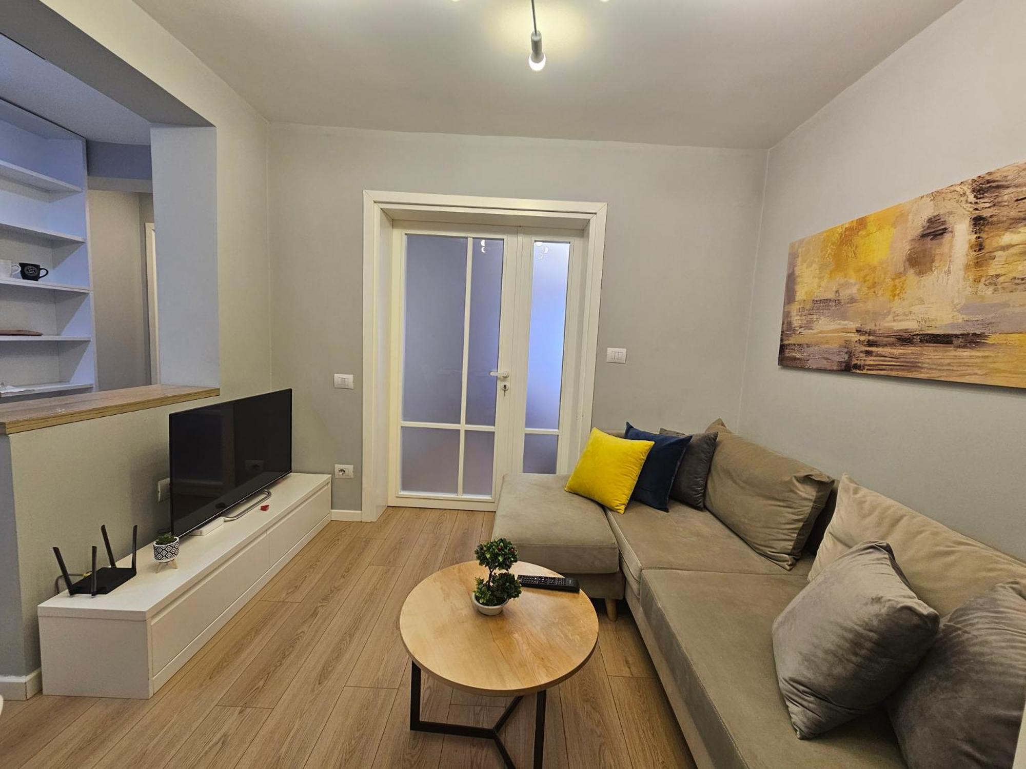 Valentino'S Nest Apartment Тирана Екстериор снимка